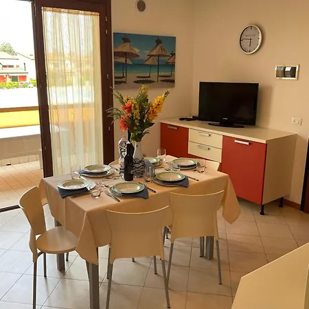 Diffuso Premium 4 Stars - The Are Located In Various Tourist Village And But Always In - Pet Friendly - Family - With Or Without Swimming Pool - With Breakfast With Supplement - With Private Parking In * Caorle