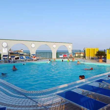 Diffuso Premium 4 Stars - The Are Located In Various Tourist Village And But Always In - Pet Friendly - Family - With Or Without Swimming Pool - With Breakfast With Supplement - With Private Parking In Apartament *
